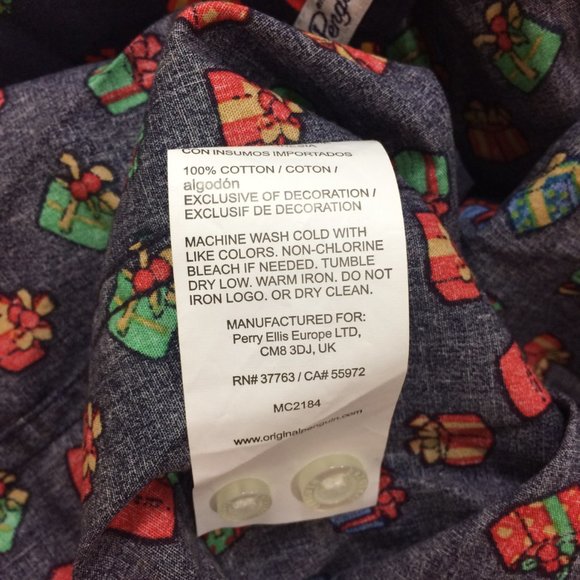 Penguin Christmas Gifts Presents Holiday Shirt NWT - Picture 11 of 11